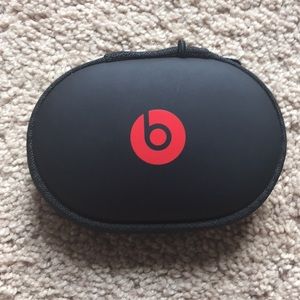 Beats headphone case